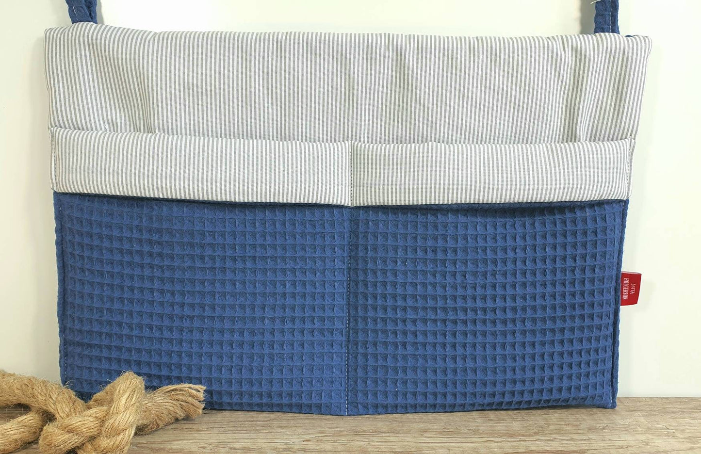 BETTUTENSILO aus Waffelstoff - praktische BETTTASCHE - WANDUNTENSILO - Utensilo für Wickeltisch - Babybett und Laufstall - Organizer blau