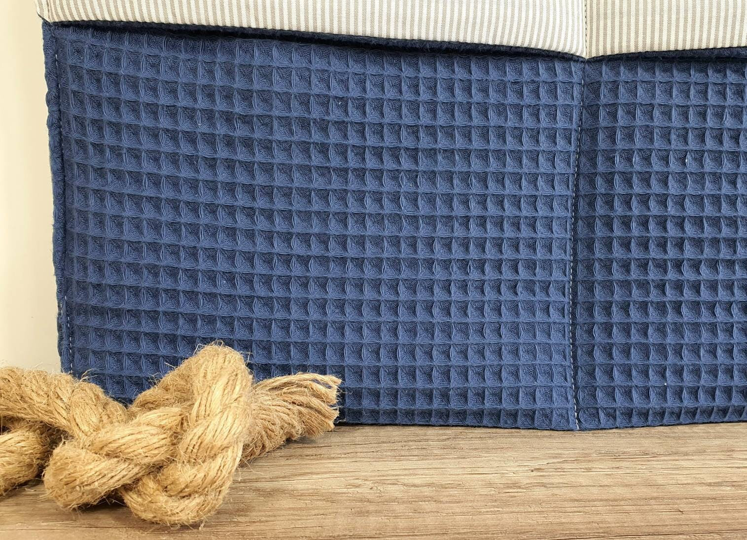 BETTUTENSILO aus Waffelstoff - praktische BETTTASCHE - WANDUNTENSILO - Utensilo für Wickeltisch - Babybett und Laufstall - Organizer blau