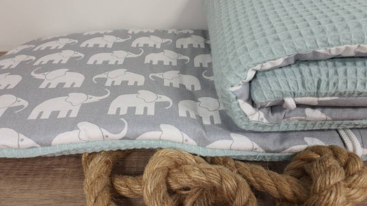 LATTICE UPHOLSTERY - PLAYPEN GRID PROTECTION - Waffle fabric waffle pellique * elephant dusty mint light grey white