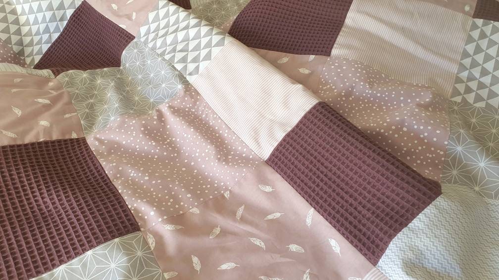 WAFFELPIQUE PATCHWORK - DECKE - Tagesdecke - Kuscheldecke personalisierbar mit Namen - mauve | altrosa | taupe grau