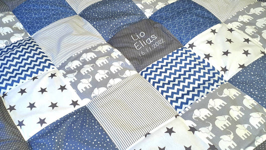 Krabbeldecke - Patchwork - Decke - Babydecke -  mit Namen / Datum - ELEFANT  Dustyblue Grau Weiß