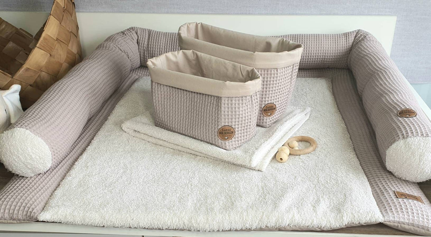 Set WICKELAUFLAGE inkl. Wickeltischrolle, wasserdichter Wickelunterlage, 2er Set Utensilos - Waffelpique taupe Frottee beige