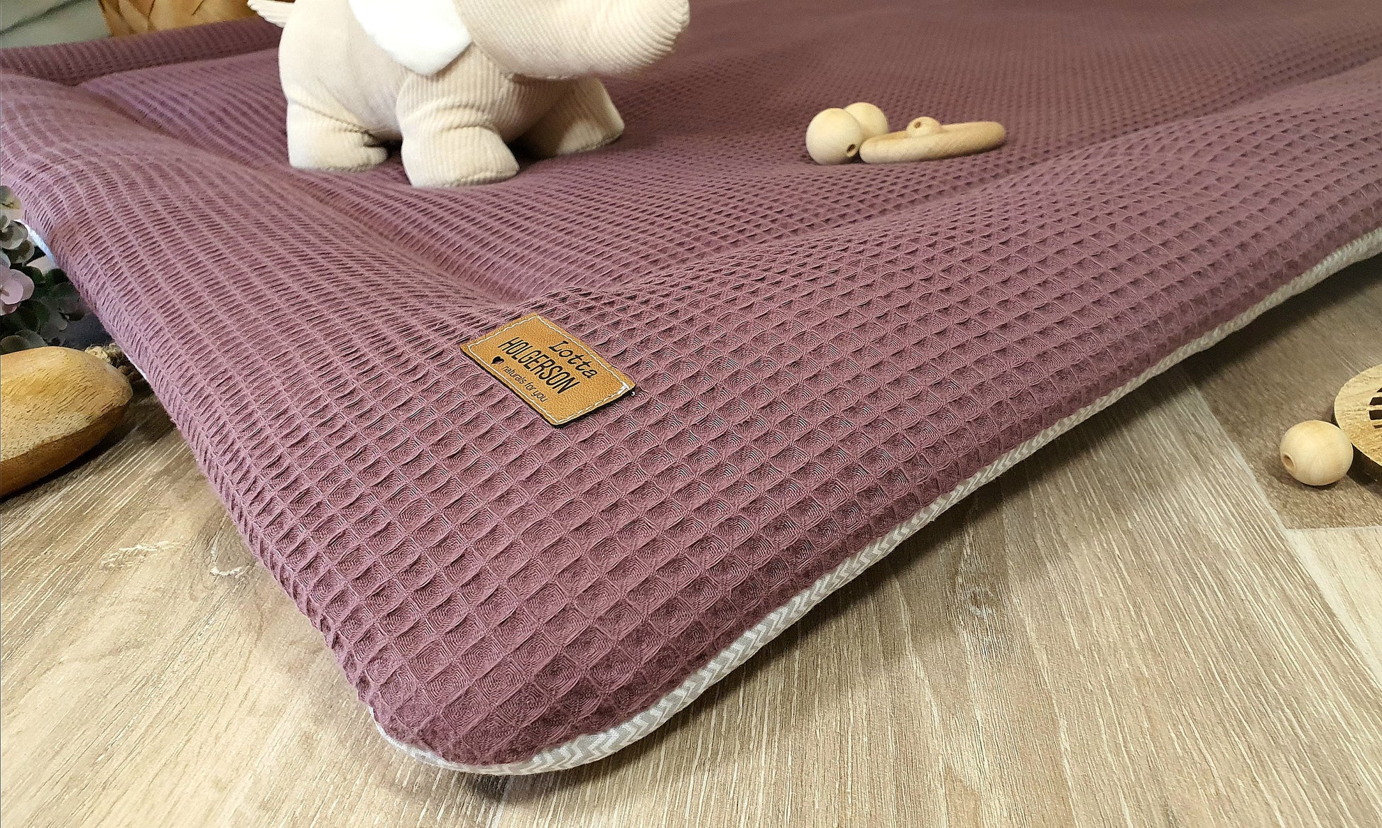 Waffelpique Krabbeldecke Laufstalleinlage Babydecke Spieldecke personalisierbar mit Namen MAUVE